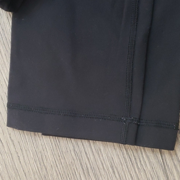 Lululemon Cropped Leggings - Picture 2 of 4